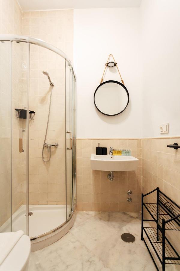 Modern And Wide- 1bd 1bth- Triana Appartement Séville
