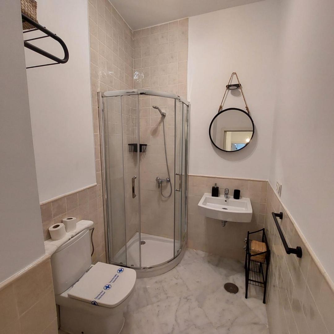 Apartament Modern And Wide- 1bd 1bth- Triana *