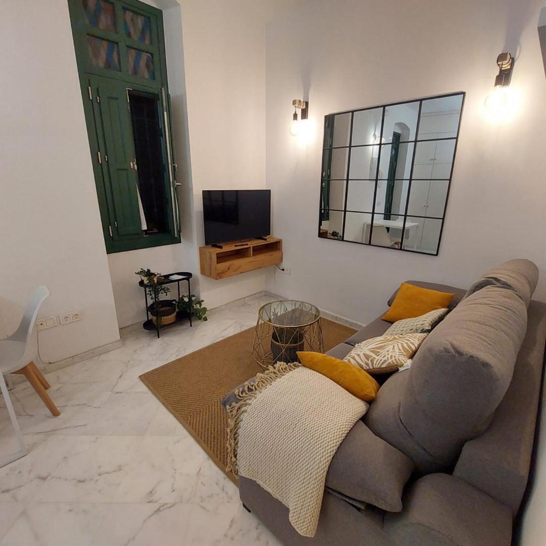 Modern And Wide- 1bd 1bth- Triana * Séville