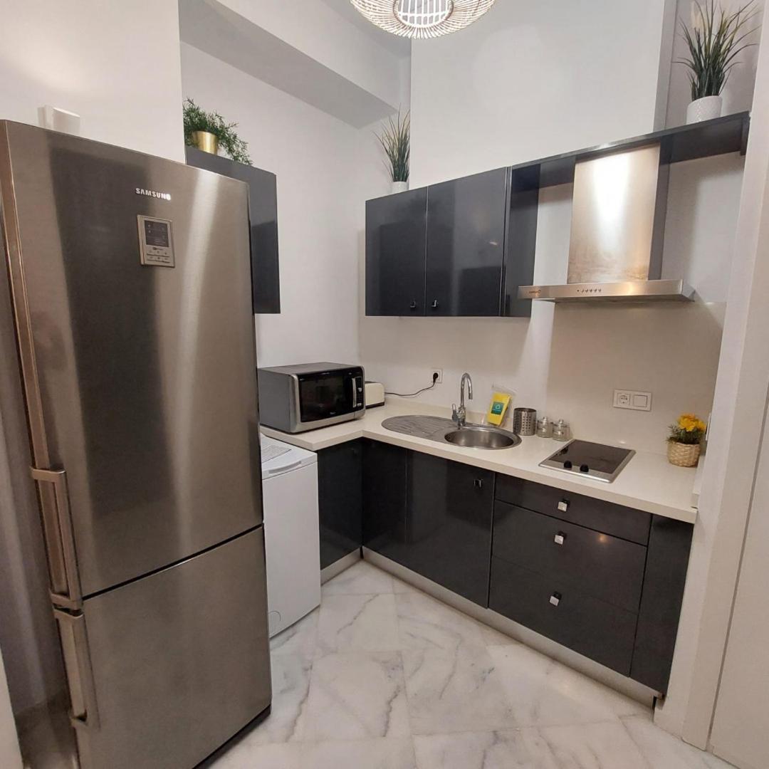 Modern And Wide- 1bd 1bth- Triana Appartamento